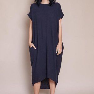 Black Crane Pleated Cocoon Dress in Navy